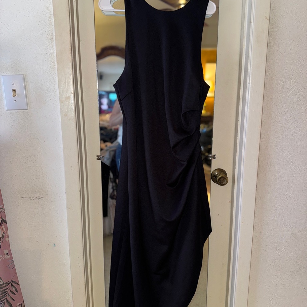 VENUS Black Midi Dress